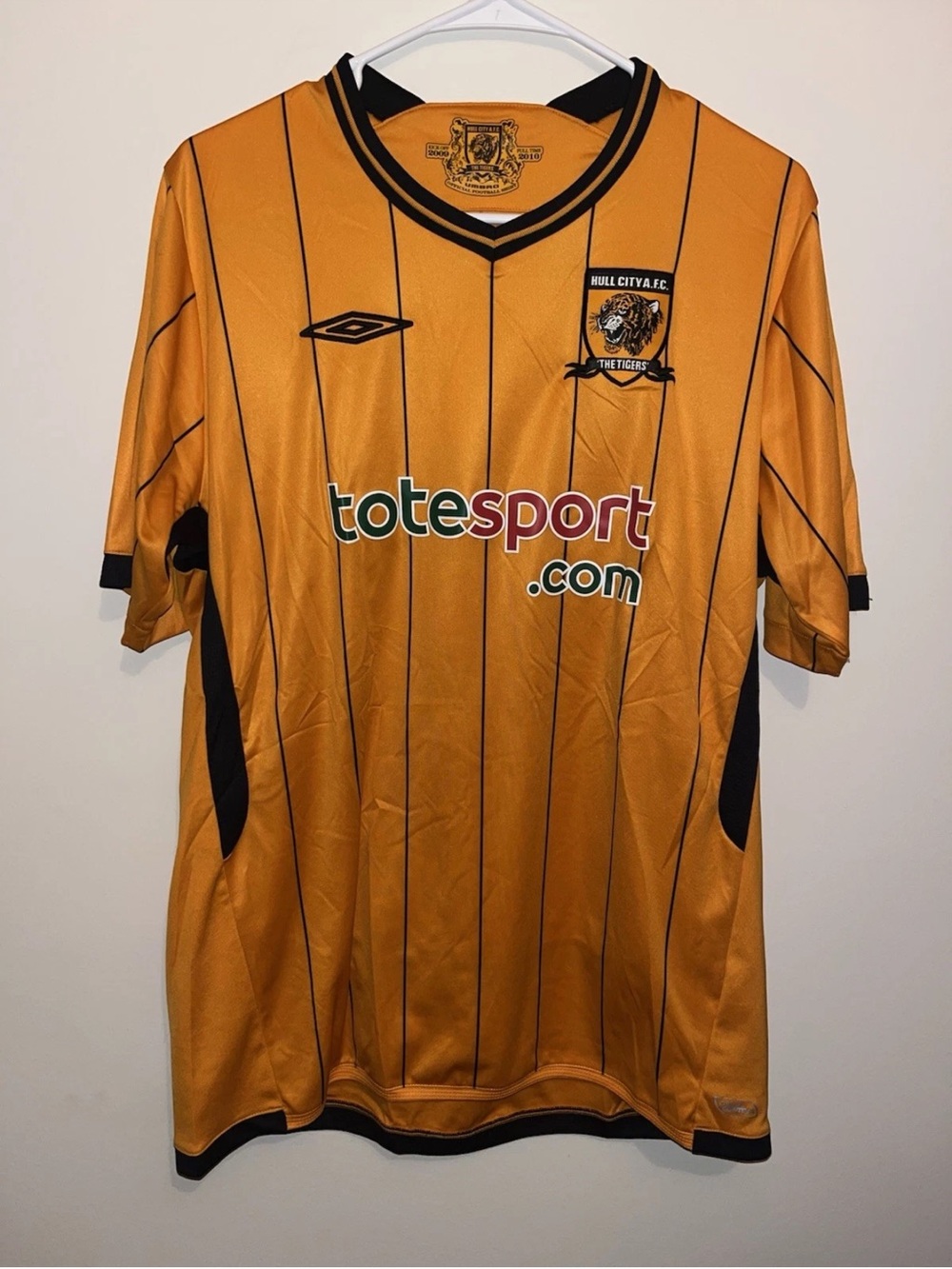 Umbro Hull City 09/10 Fagan Soccer jersey